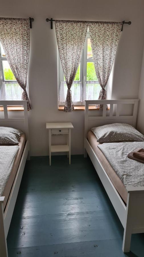 La Bobul Apartments Drnholec Ngoại thất bức ảnh